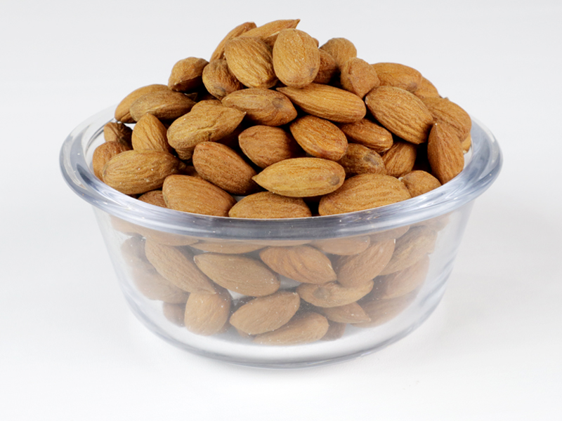 Almond Dadu